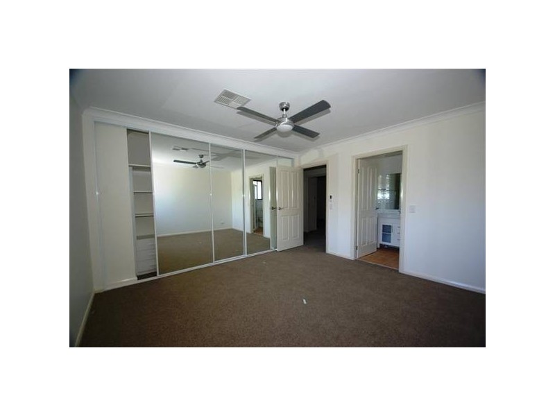 8 Bimbadeen Street, Epping NSW 2121