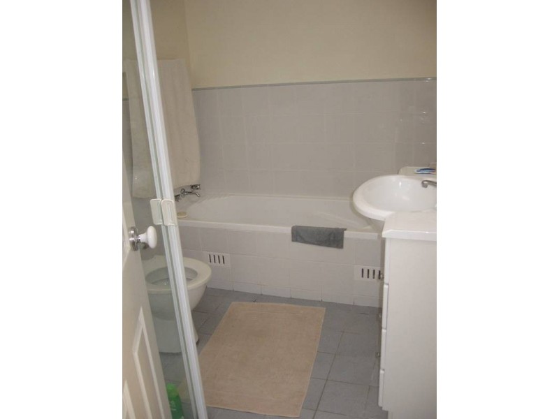 1/9 Cocos Avenue, Eastwood NSW 2122