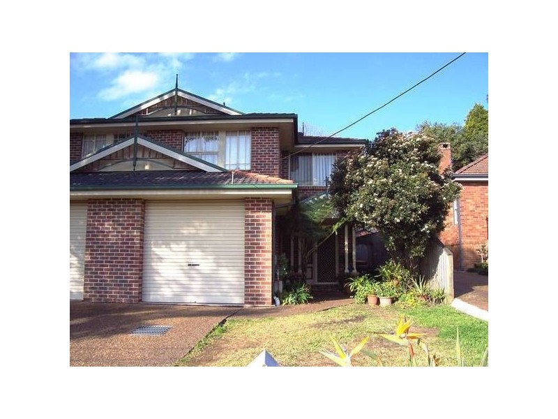 2/15 Oakes Avenue, Eastwood NSW 2122