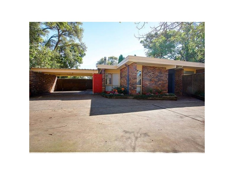 82A Tarrants Ave, Eastwood NSW 2122