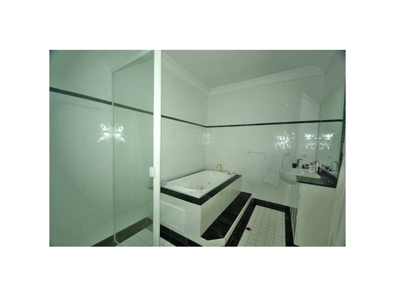 82 Bellevue Avenue, Denistone NSW 2114