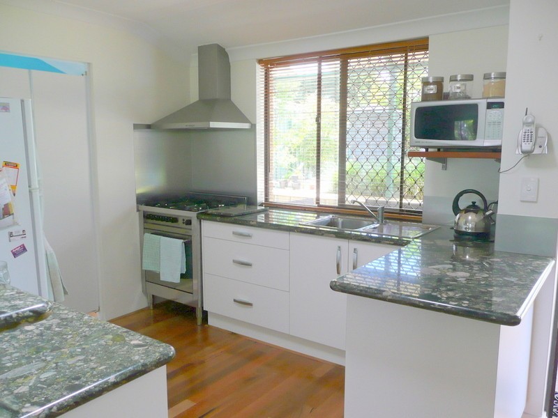 10 Gwenneth Terrace, South Lake WA 6164