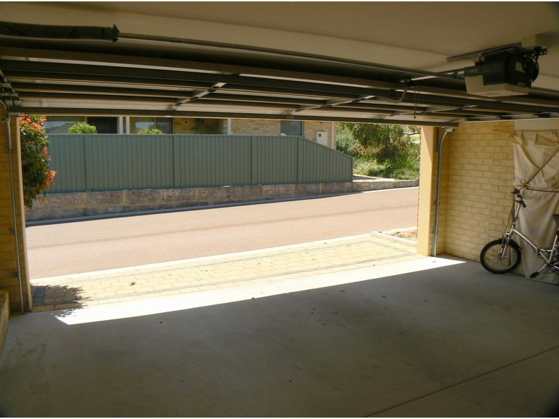 A/18 Milroy Street, Willagee WA 6156