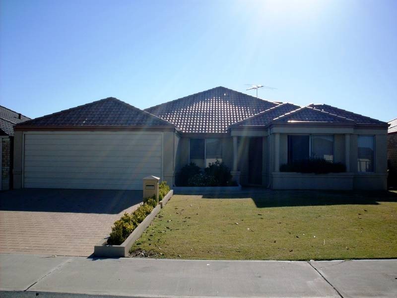 16 Brushfoot Boulevard, Success WA 6164