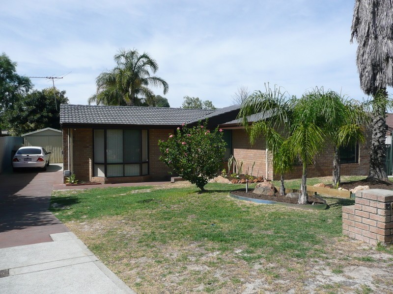 19 Plumridge Way, South Lake WA 6164