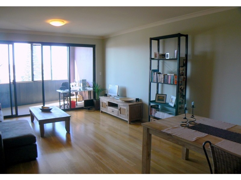 18/2 Pensioner Guard Road, North Fremantle WA 6159