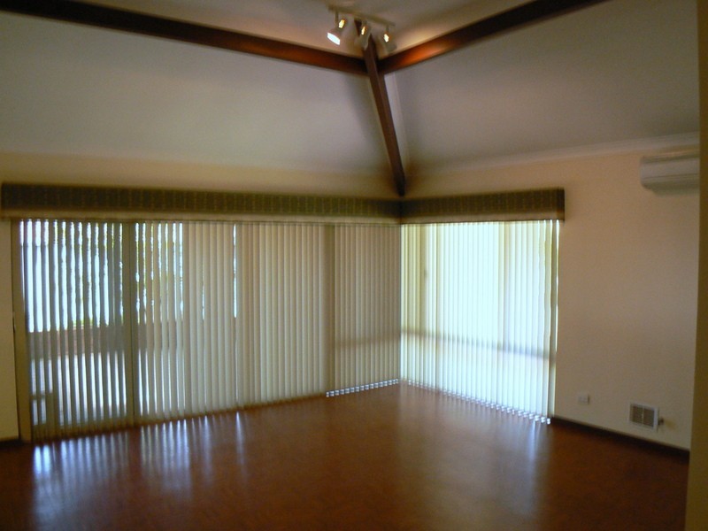 9 Pavonia Heights, South Lake WA 6164