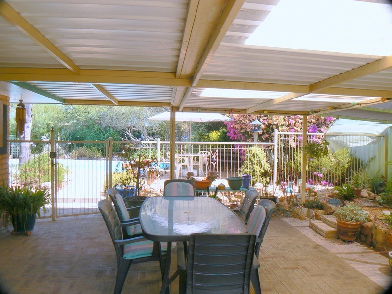 11 Larkspur Cross, Yangebup WA 6164