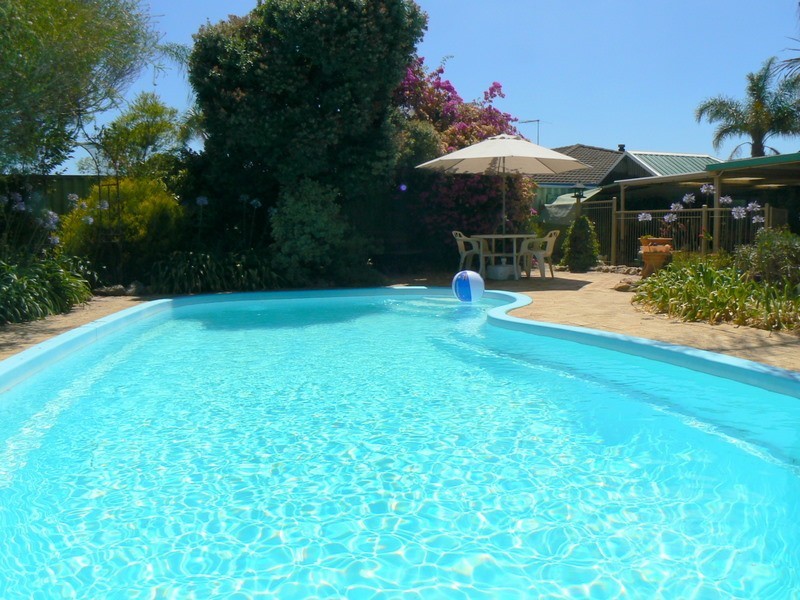 11 Larkspur Cross, Yangebup WA 6164