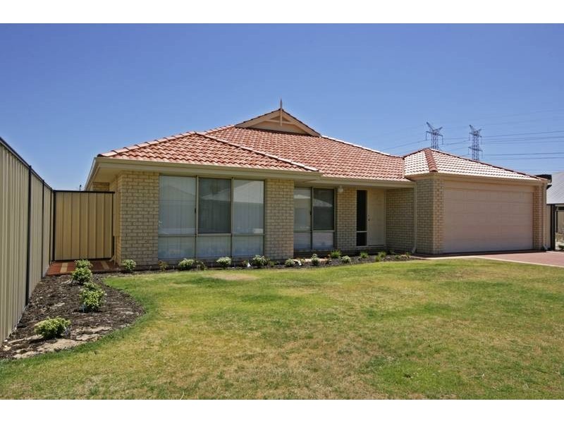 29 St Joseph Fairway, Success WA 6164