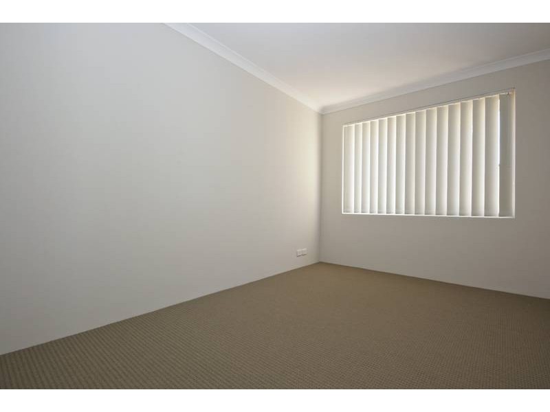 29 St Joseph Fairway, Success WA 6164