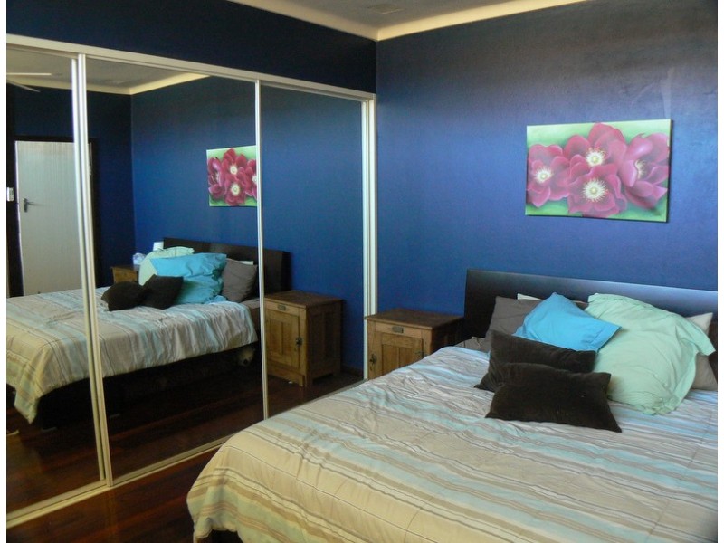 2 Todd Street, Spearwood WA 6163