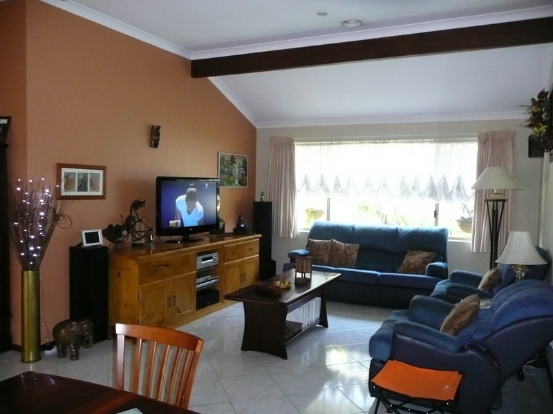 49 Bloodwood Circle, South Lake WA 6164