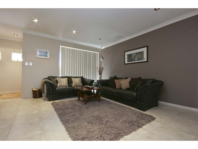 1/44 Pearson Drive, Success WA 6164