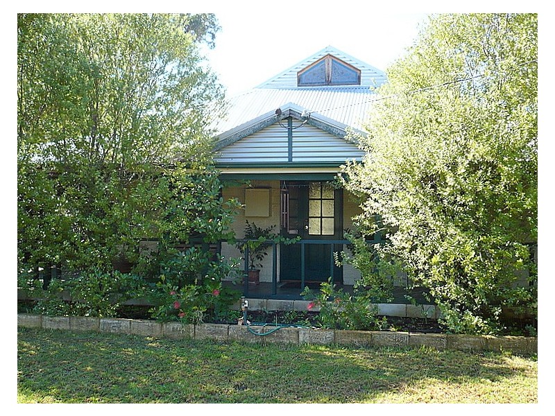 240 DE HAER ROAD, Wandi WA 6167