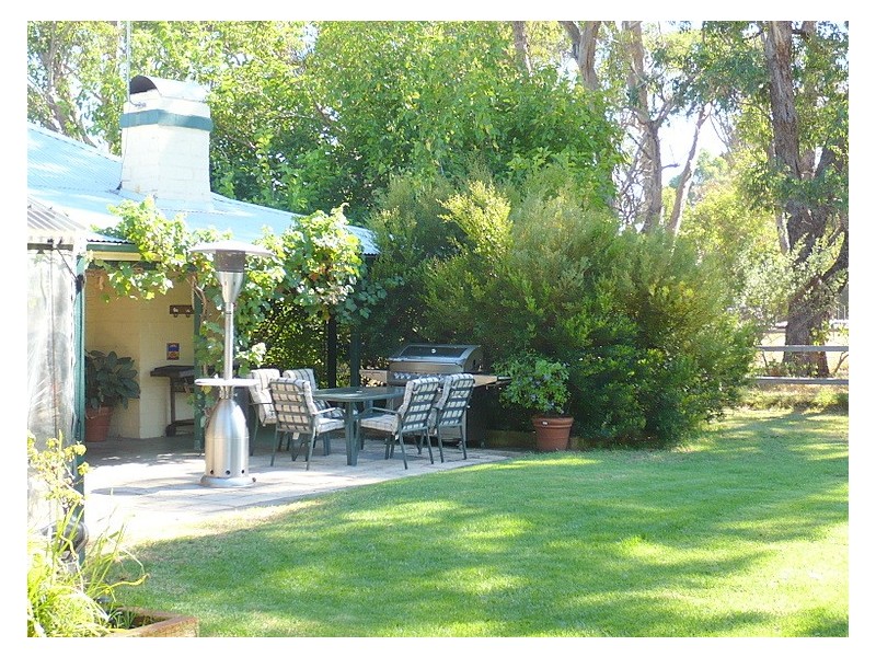 240 DE HAER ROAD, Wandi WA 6167