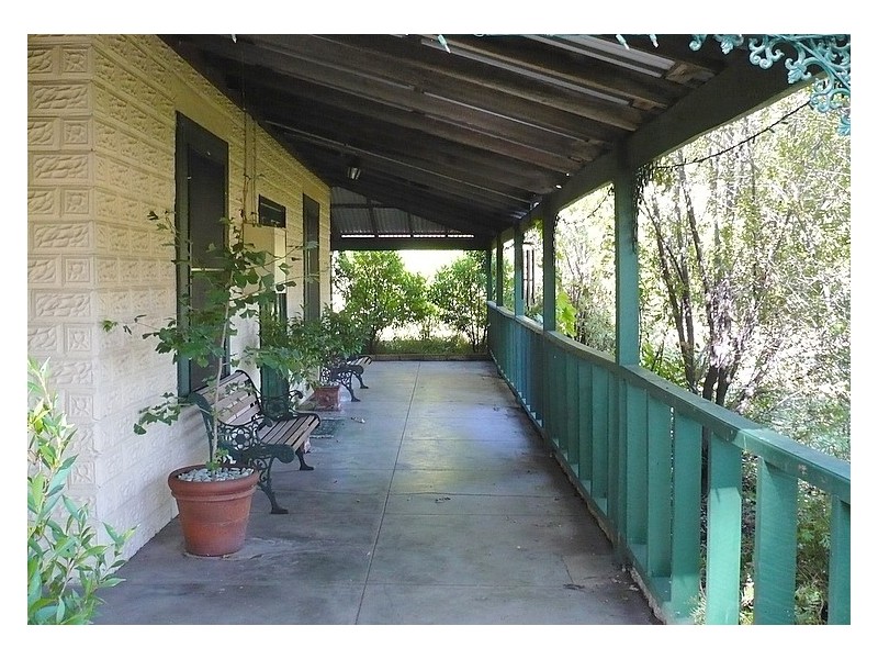 240 DE HAER ROAD, Wandi WA 6167