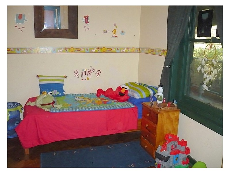 240 DE HAER ROAD, Wandi WA 6167