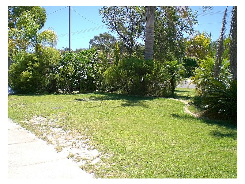 36 Moondarra Circle, South Lake WA 6164