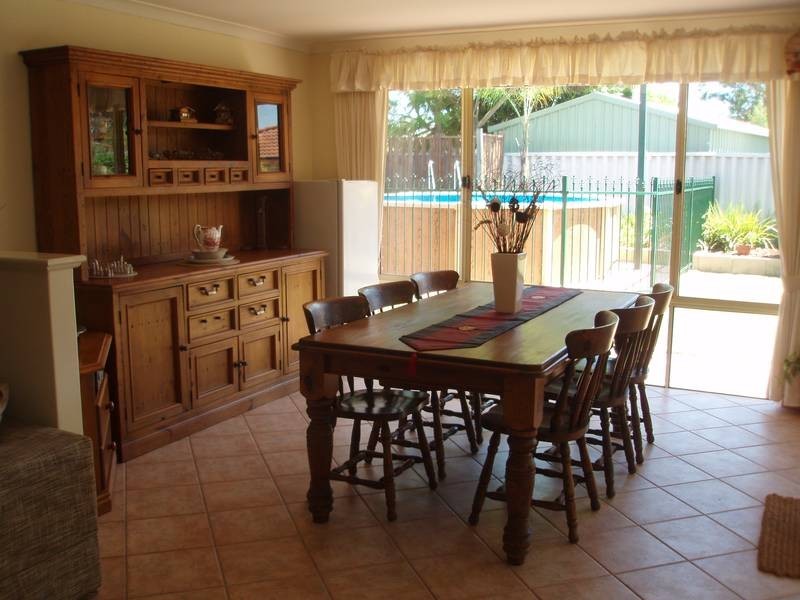 13 Jenniphur Court, Atwell WA 6164