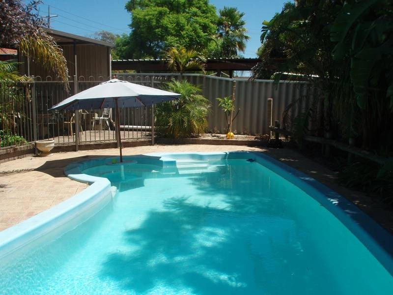 61 Mason Court, South Lake WA 6164