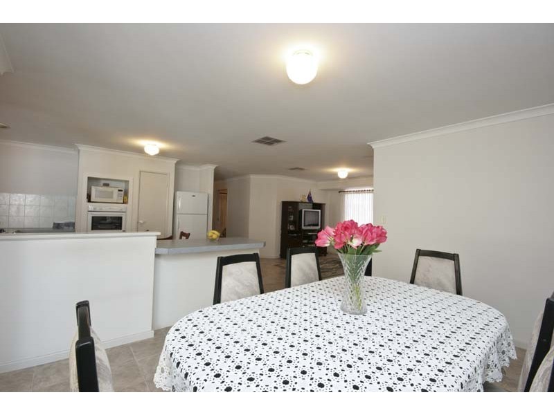 1/2 Ellesmere Circuit, Success WA 6164