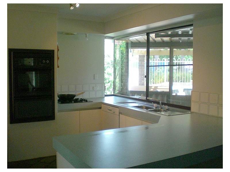 9 Hazlett Close, South Lake WA 6164