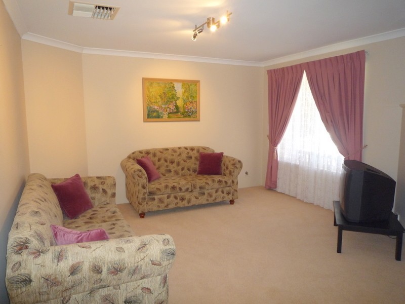 28 Peppworth Place, Jandakot WA 6164
