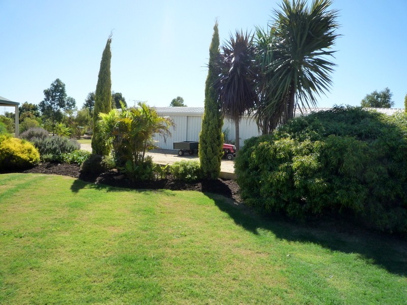 28 Peppworth Place, Jandakot WA 6164