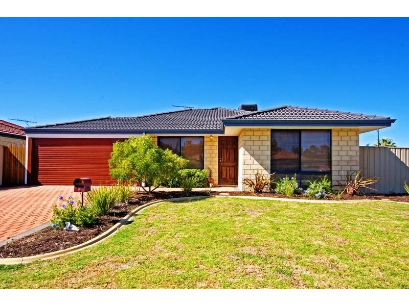 2 Beroona Way, South Lake WA 6164
