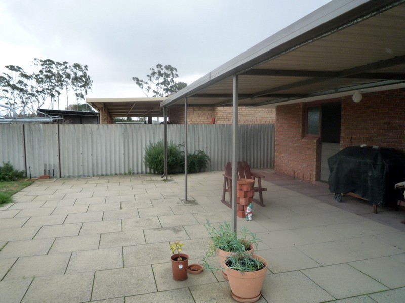 364A Hammond Road, Success WA 6164