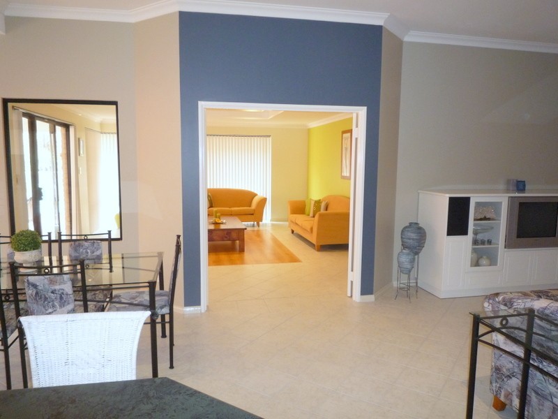 16 Carrello Circuit, Coogee WA 6166