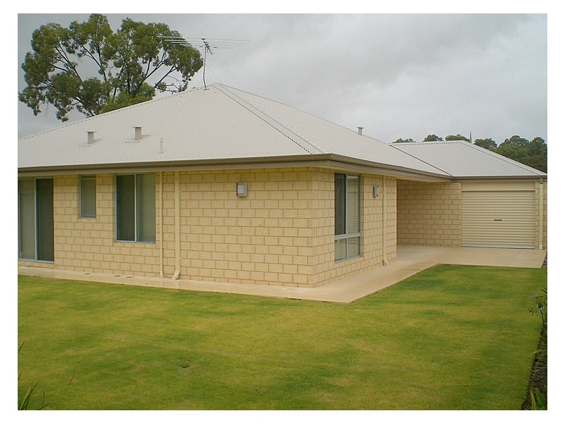 5 DONIFORD WAY, Leda WA 6170