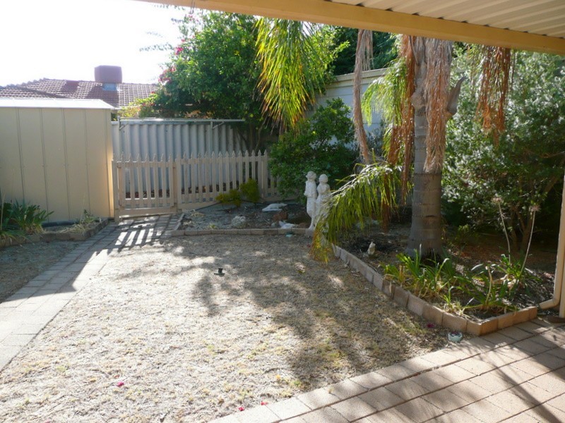 B/3 Prout Way, Bibra Lake WA 6163