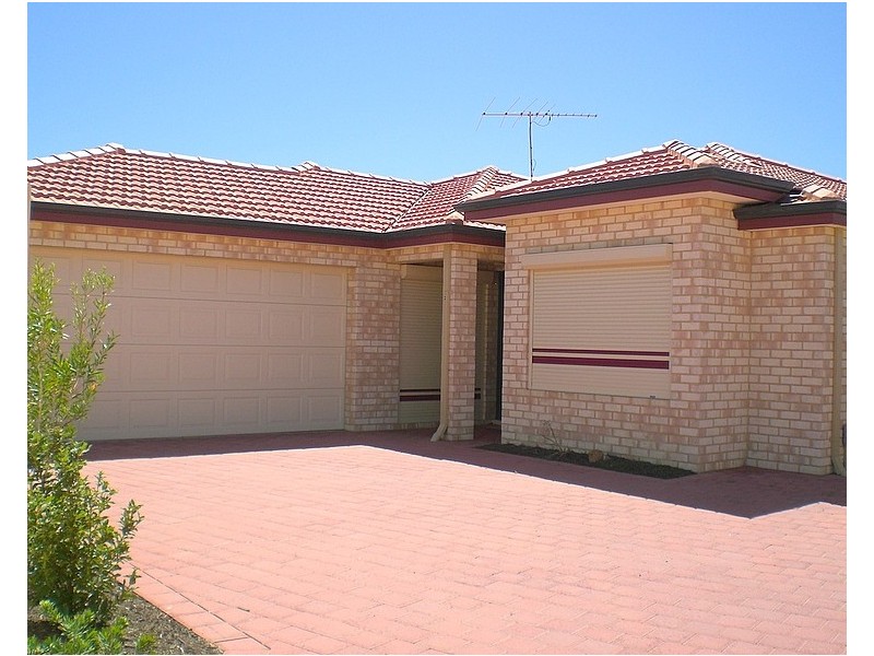 2/4 Coppito Circle, Beeliar WA 6164