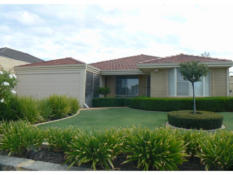 30 Freshwater Drive, Atwell WA 6164