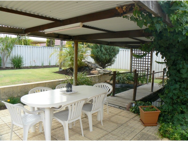 30 Freshwater Drive, Atwell WA 6164