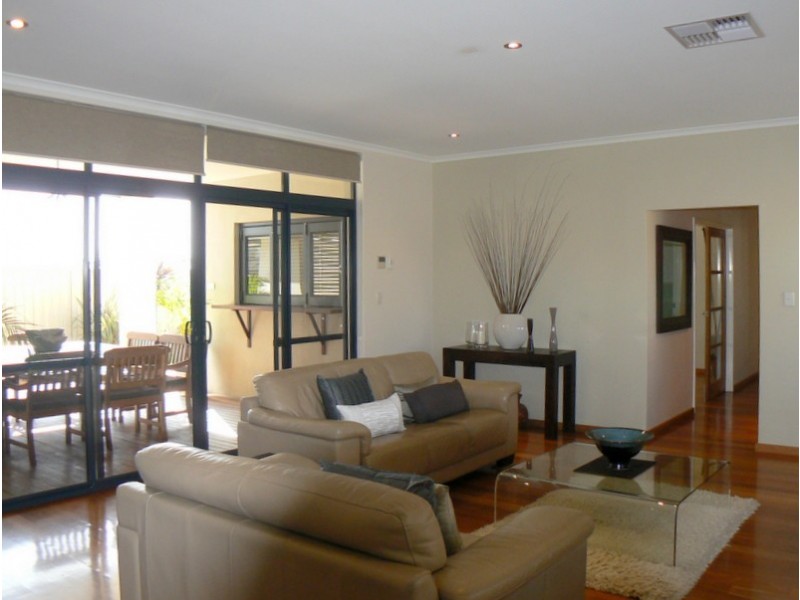 36 Bittern Lane, Beeliar WA 6164