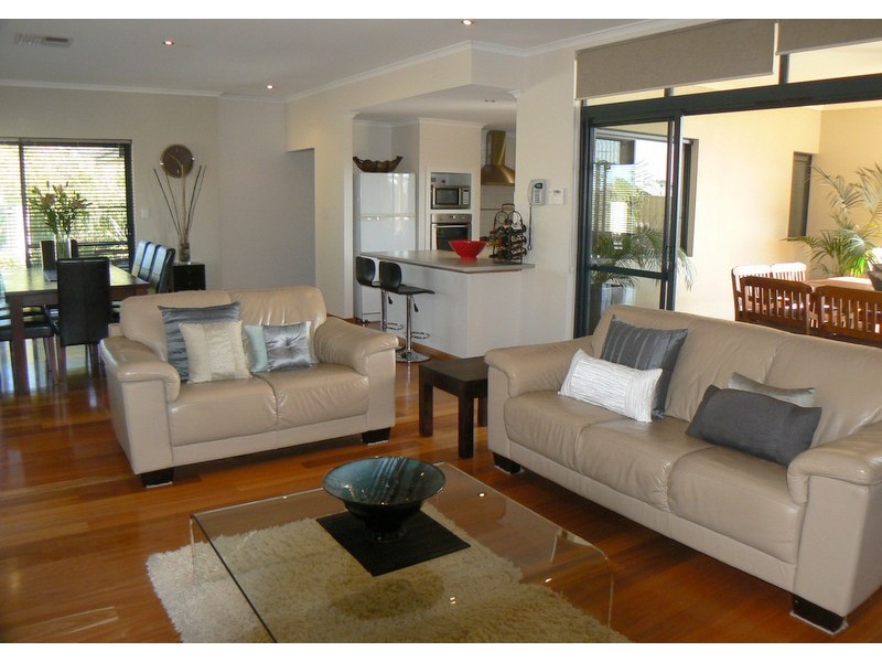 36 Bittern Lane, Beeliar WA 6164