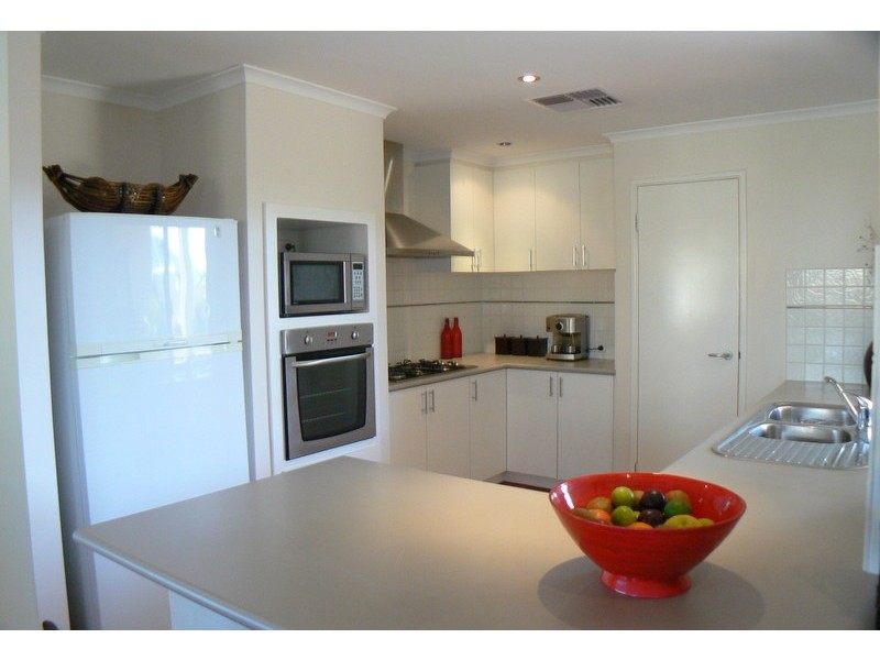 36 Bittern Lane, Beeliar WA 6164