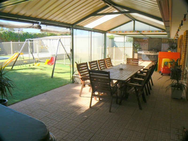 37 Wauhop Circle, Beeliar WA 6164