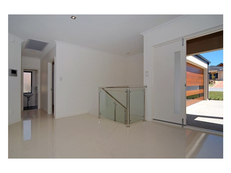 13 Tindal Avenue, Yangebup WA 6164