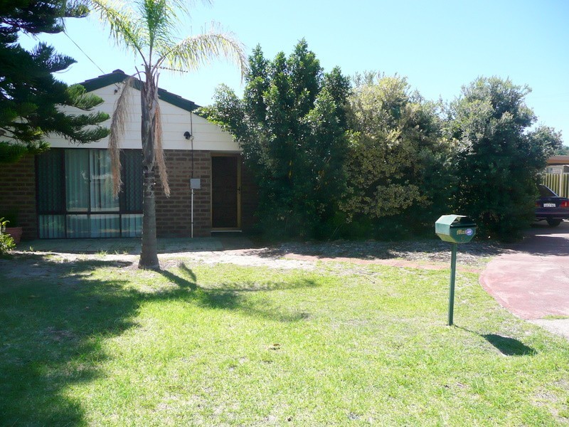 8 Plumridge Way, South Lake WA 6164