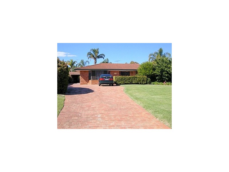 17 Dairy Court, Bibra Lake WA 6163
