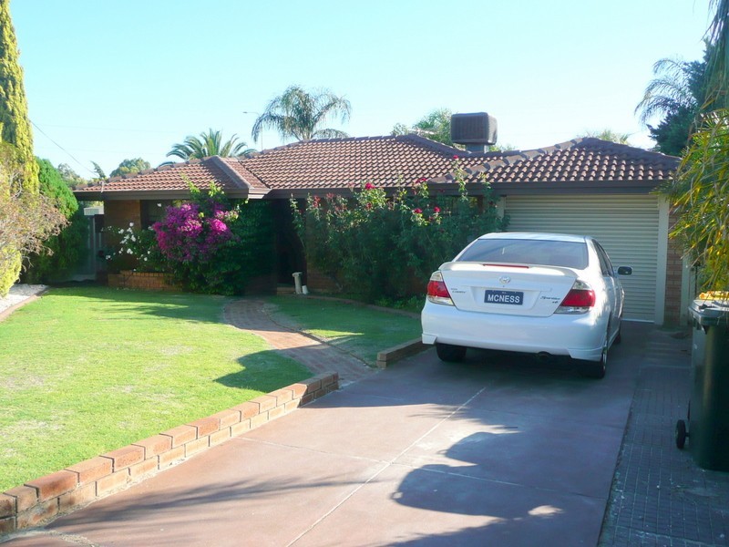 12 Wapengo Close, South Lake WA 6164