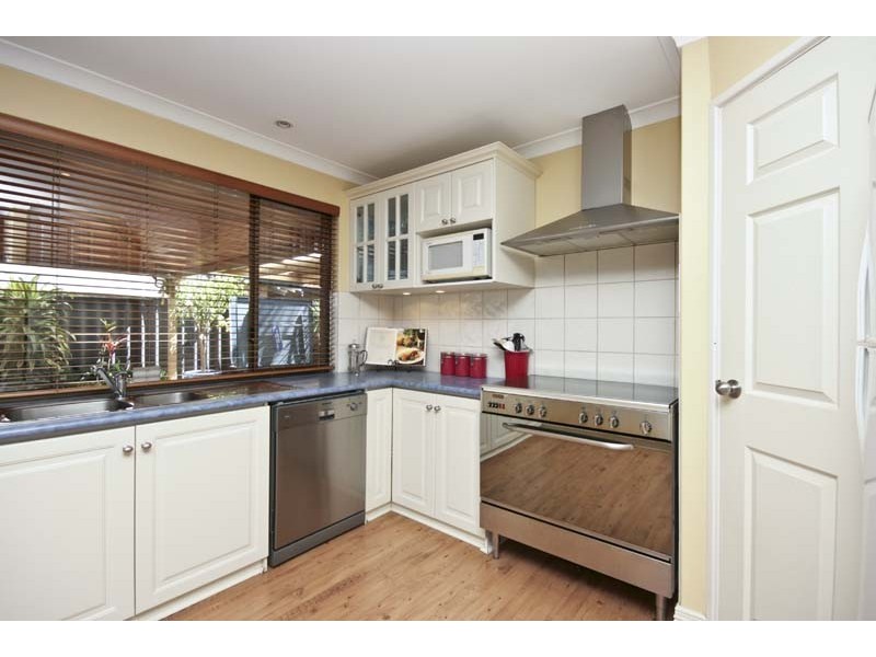 95 Lydon Boulevard, Atwell WA 6164