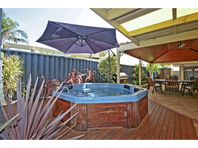 95 Lydon Boulevard, Atwell WA 6164