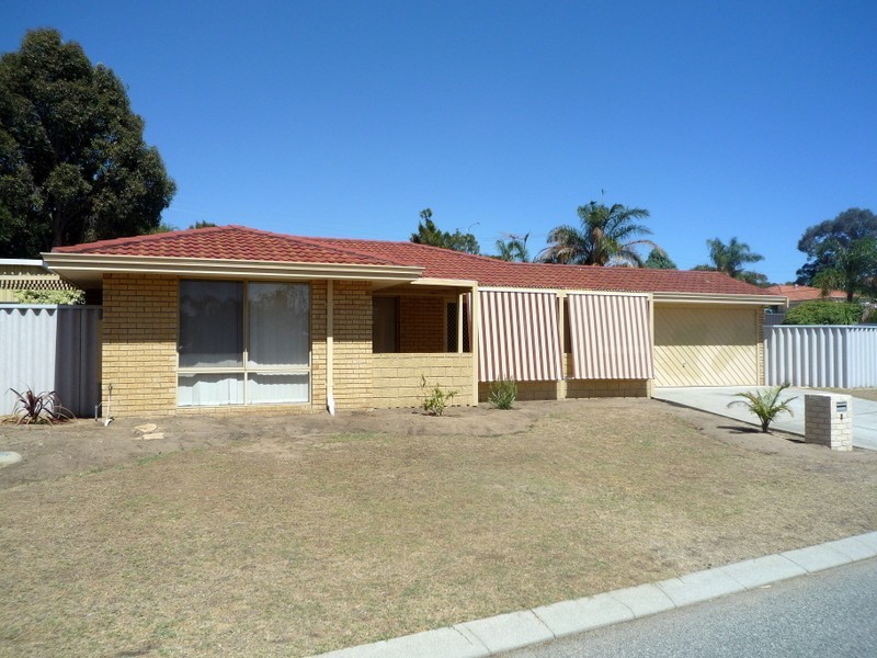 2 Pollard Court, Yangebup WA 6164