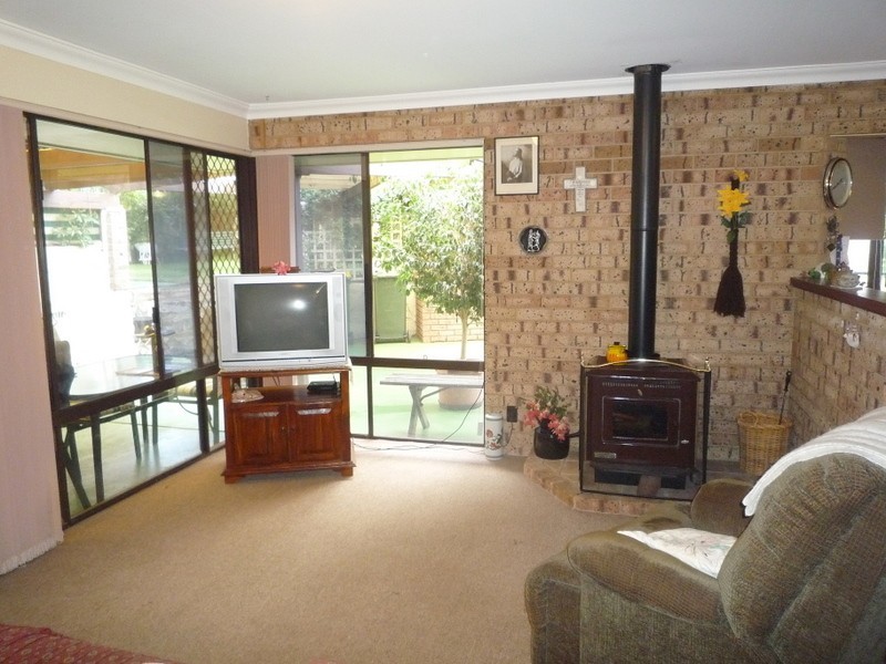 16 Coleridge Place, North Lake WA 6163