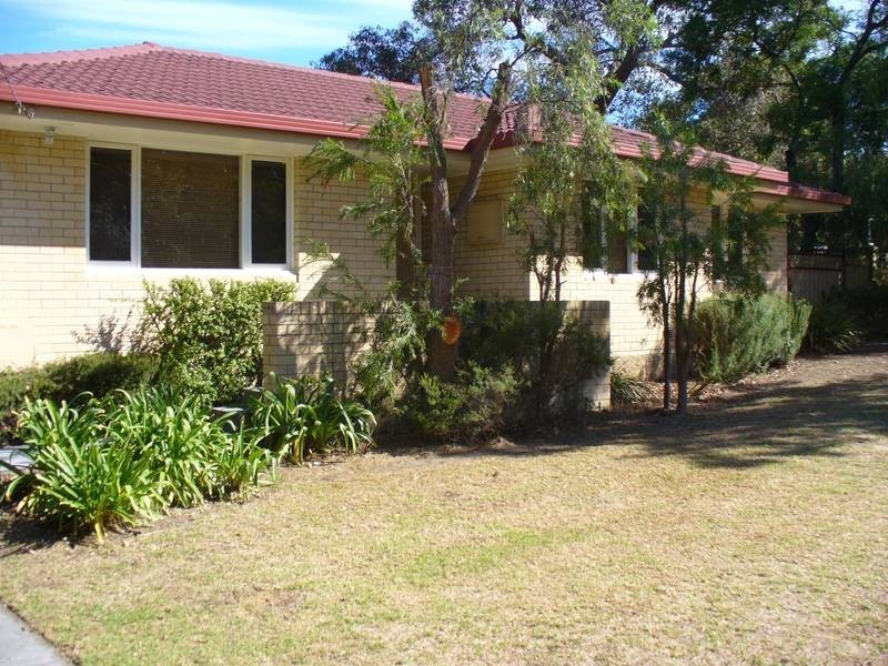 1 Radnor Way, Coolbellup WA 6163